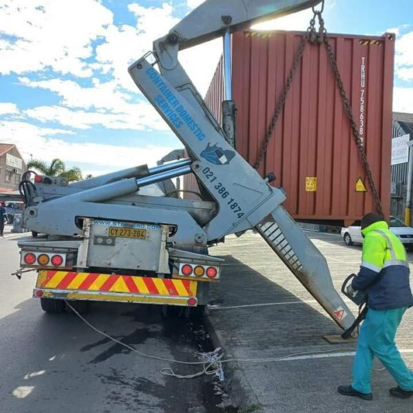 40ft Refurbished Shipping Containers - Image 6