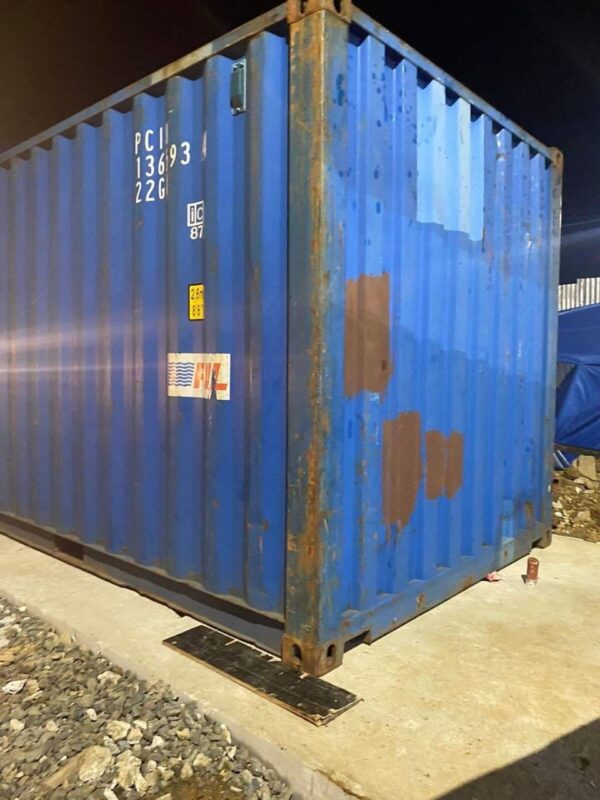 40FT USED SHIPPING CONTAINER – STANDARD - Image 3