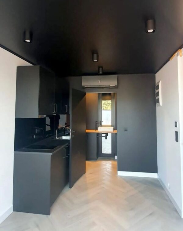 Brand New 10ft Well Designed Shipping Container Home - Image 3